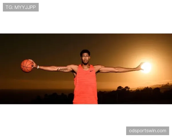 刷到安东尼·戴维斯家里泳池照，旁边躺椅比我整套房还值钱，人生观碎了